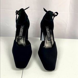 Via Spiga vintage black heels-size 6.5